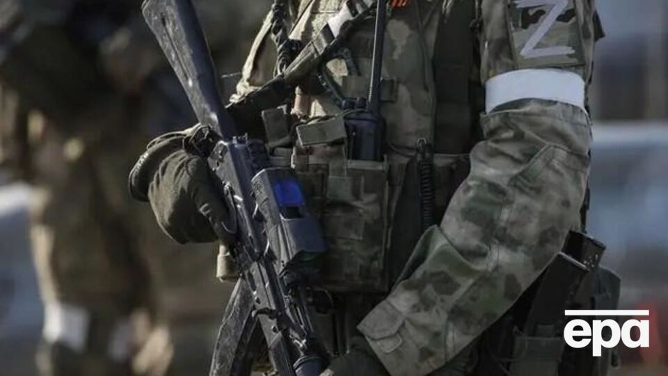 В сети считают, что российские власти в скором времени оккупантам будут дарить туалетную бумагу