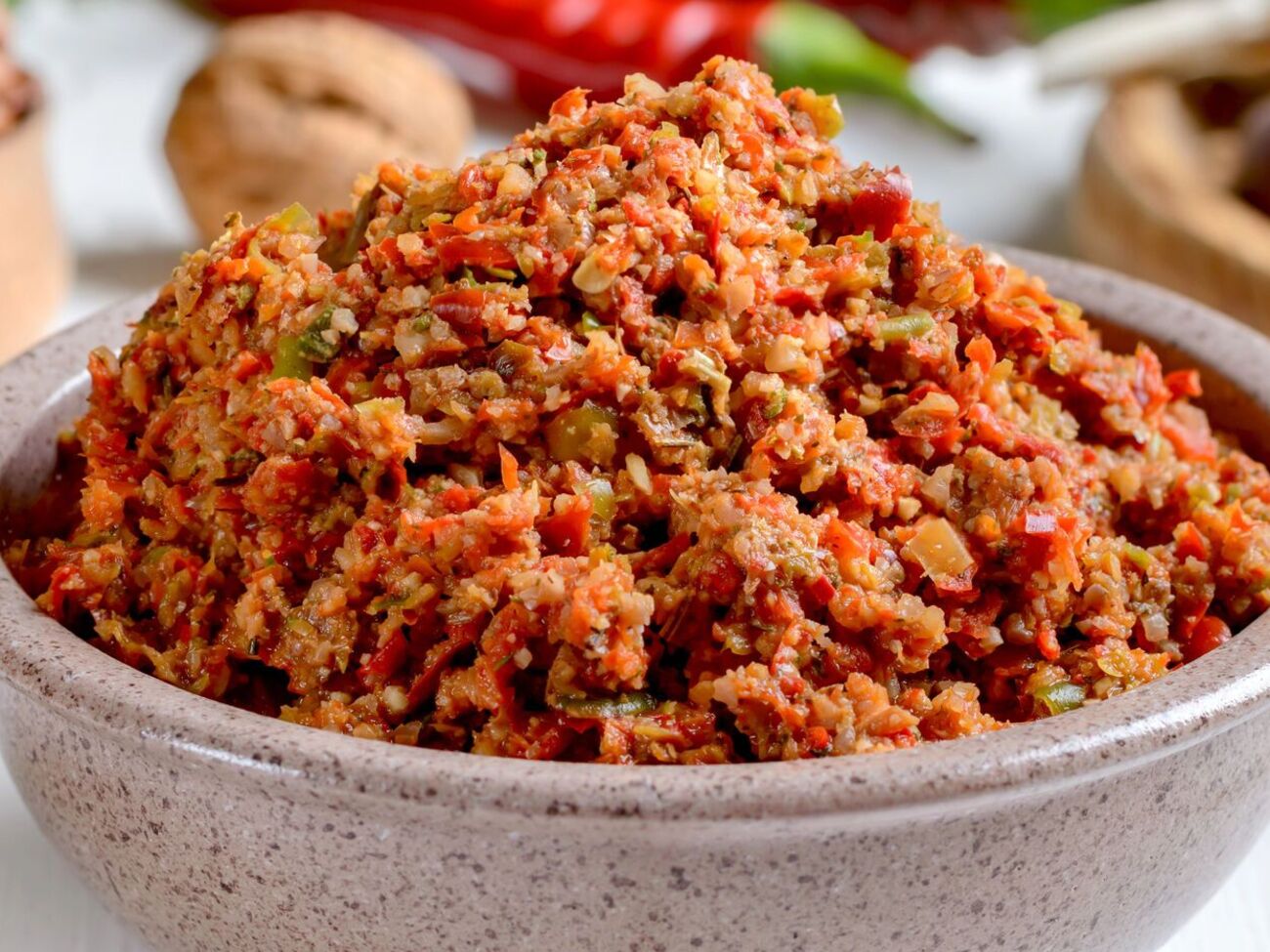 Усі овочі потрібно пропустити через м'ясорубку