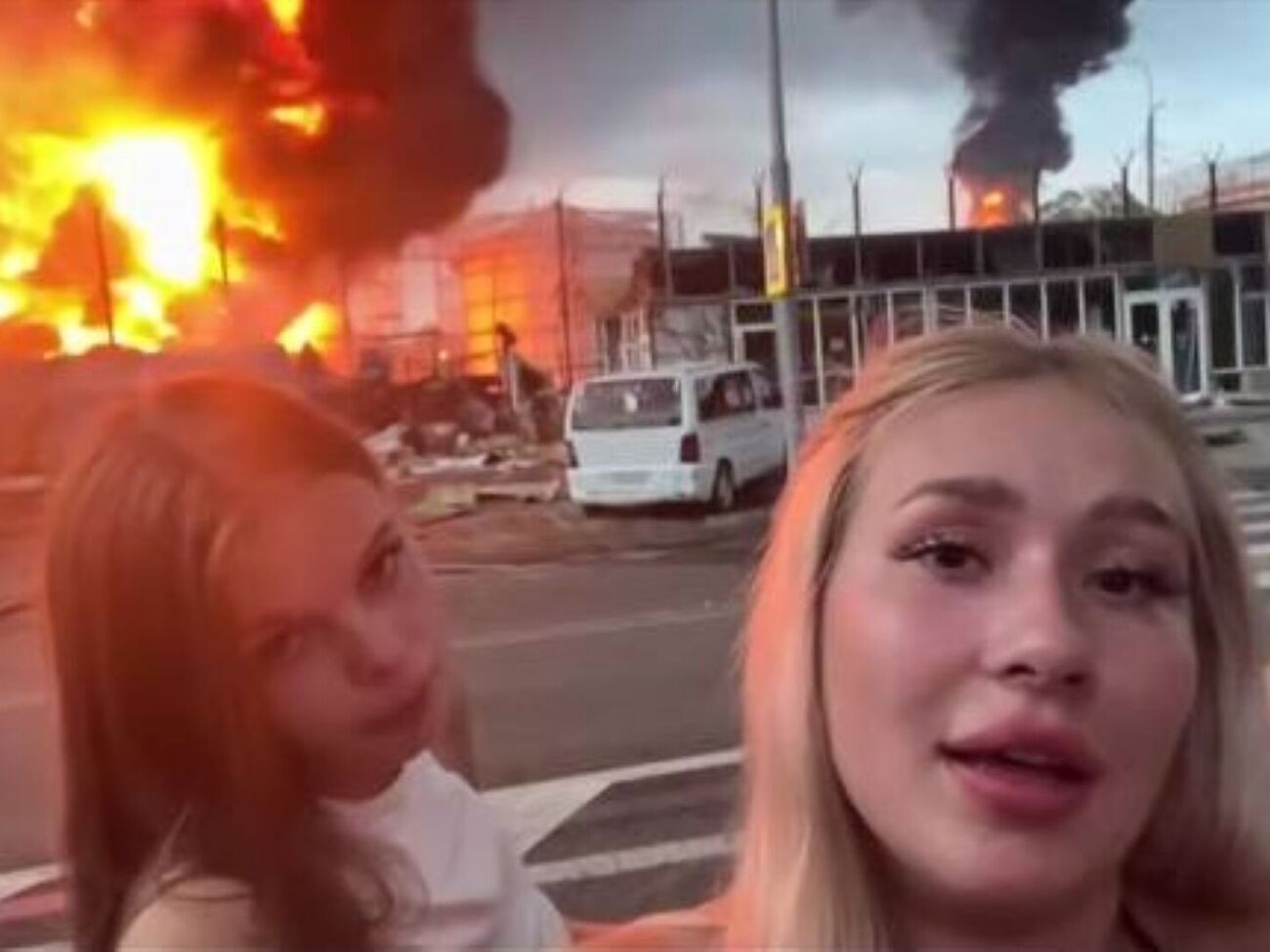 Дівчата приїхали з метою влаштуватися на роботу