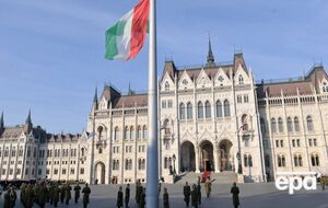 В МИД Венгрии подчеркнули, что "если будет мир, не будет больше бомбардировок и бессмысленных жертв войны"