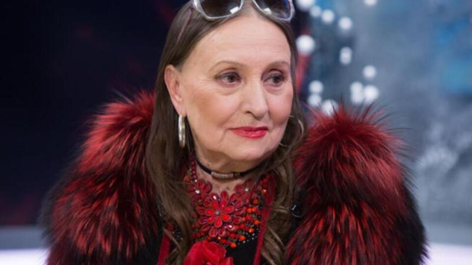 В 1963 году Кадочникова исполнила роль Марички в культовом фильме "Тени забытых предков"