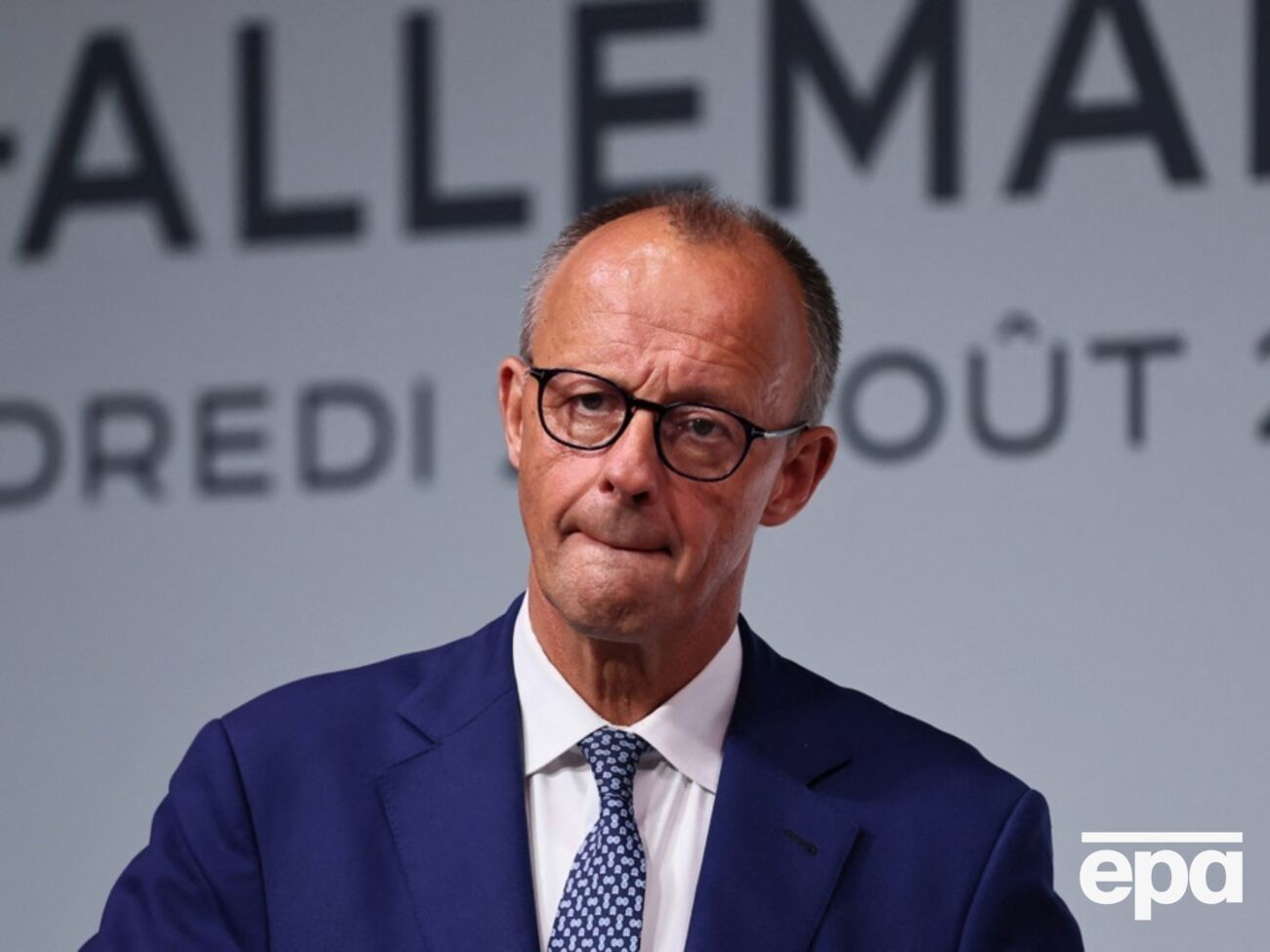 Мерц отметил, что Путин хочет восстановить СССР