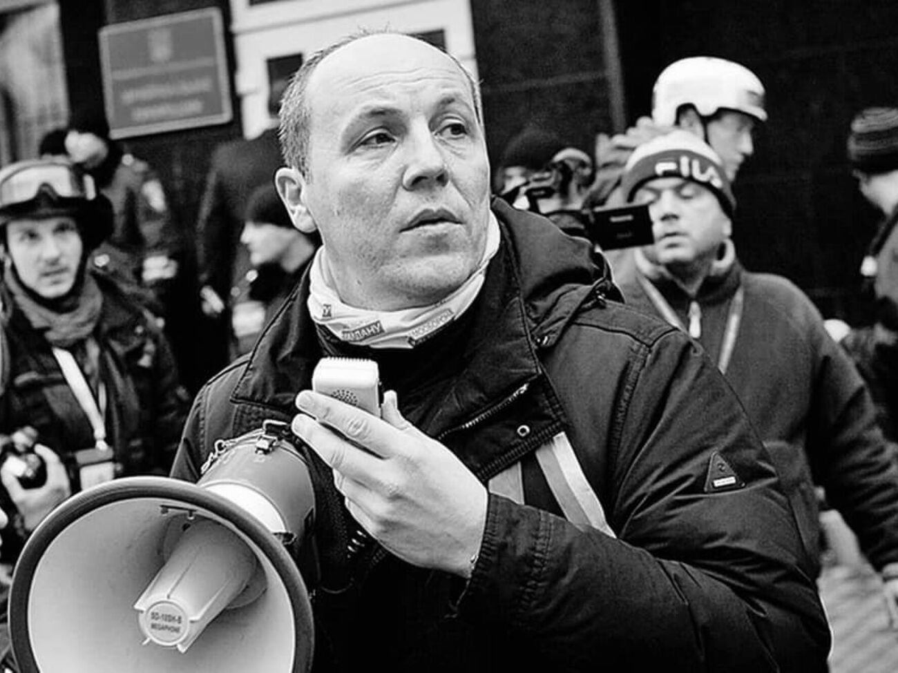 Попри прохання, держава не надала Парубію охорони, розповів Ар'єв