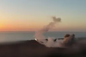 В сети показали запуск двух ракет