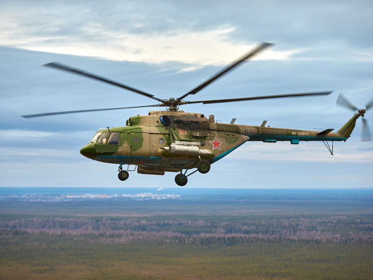 Один российский Ми-8 уничтожен, пишет СМИ