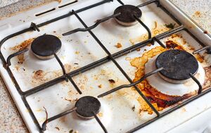 Наиболее эффективным средством для уборки является разрыхлитель