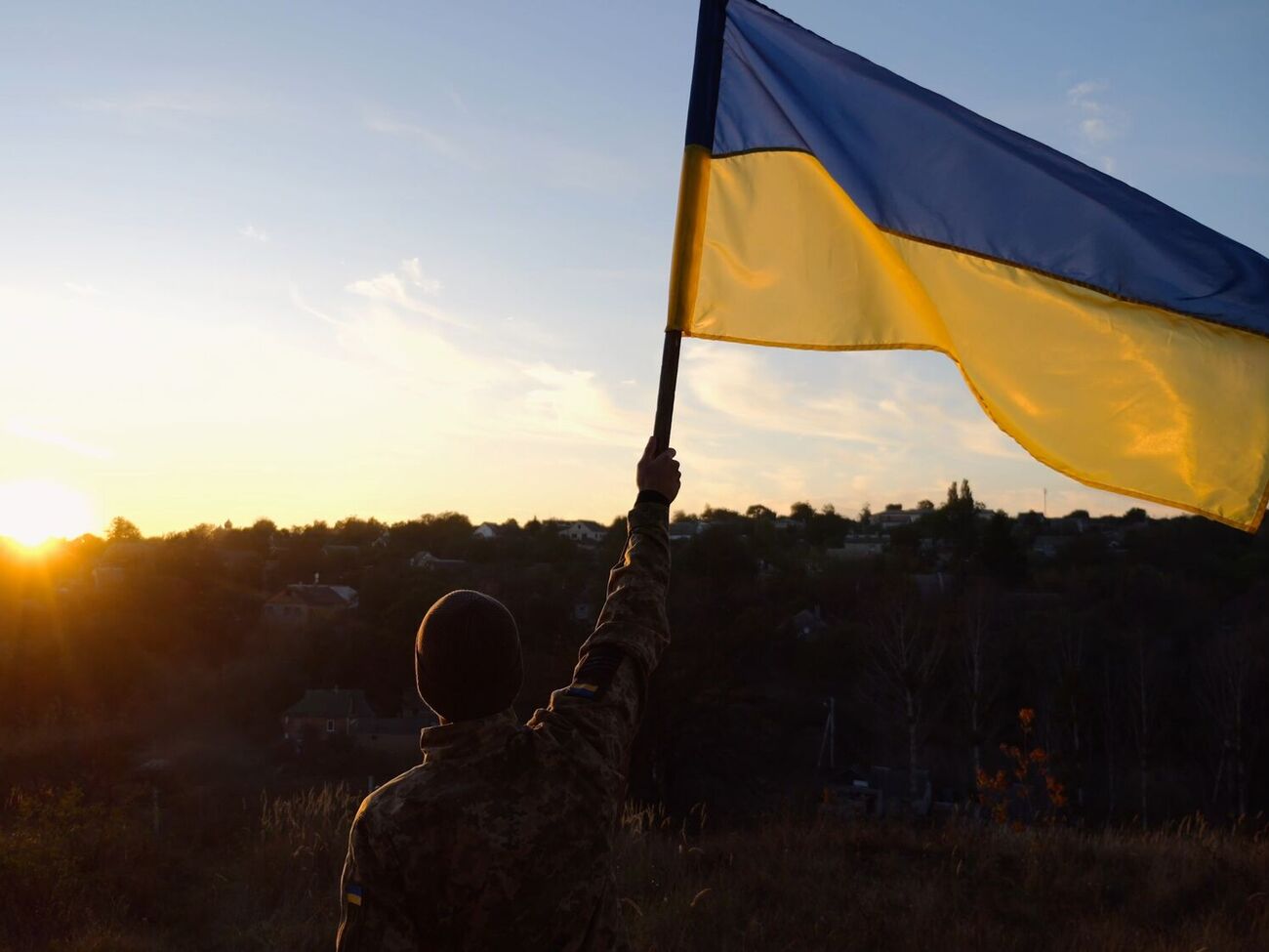 Генштаб ВСУ опубликовал видео с Дачного, на котором видно украинских бойцов и флаг Украины