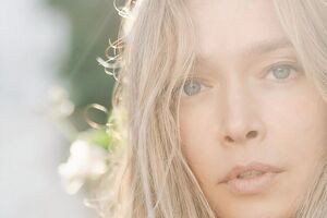 Брежнева: Сияя ярко