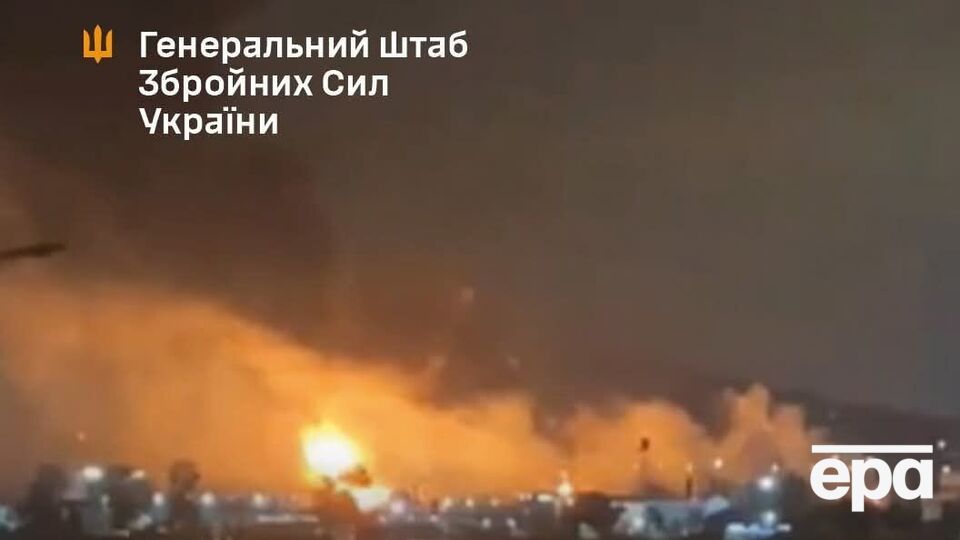 На территории объекта возник сильный пожар, добавили военные