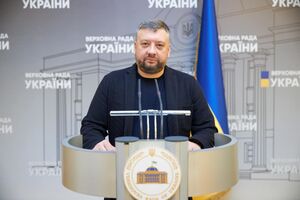 Кузнецову объявили о подозрении по трем статьям Уголовного кодекса Украины