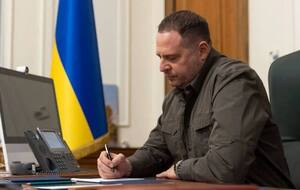 Єрмак закликав сильніше натиснути на РФ