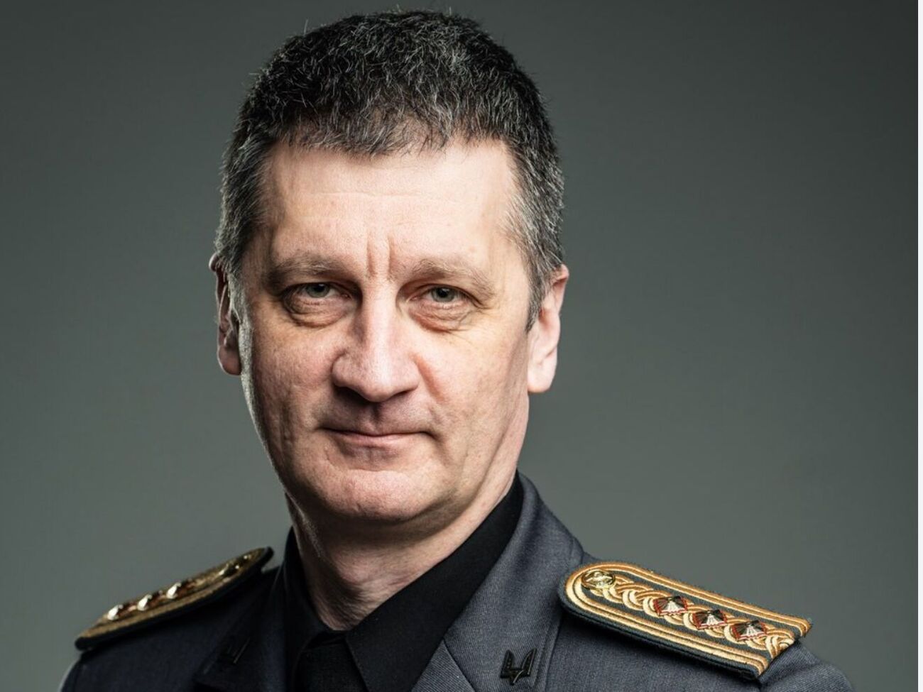 Сурло Путіна загрузло в Україні, до нього ззаду прилаштувався Китай