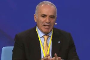Мирного сосуществования с Путиным не будет. Возможно, Европа поймет – и с Си тоже
