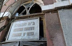 В результате атаки в Одессе вспыхнули масштабные пожары