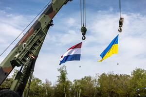 Нидерланды стали первой страной, профинансировавшей полный пакет помощи, и первым союзником по НАТО, выделившим средства Украине в рамках PURL