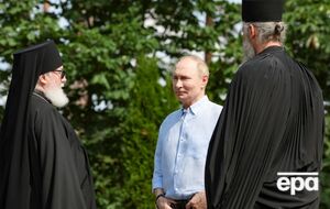 Путин прятался в монастыре от следствия, пишут СМИ