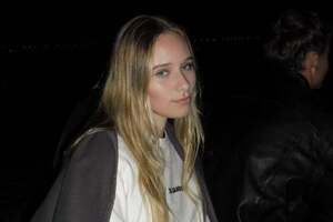 Розова пожаловалась на чрезмерное внимание в сети