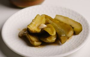 Огурцы-"крокодилы" названы так из-за своей формы