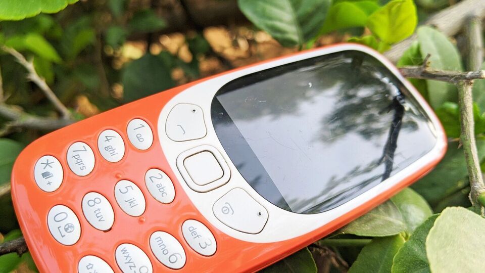 Старые телефоны прослушивать легче, намекнул Буданов