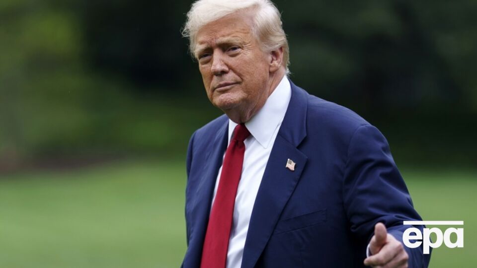 Трамп: Якщо ціна на нафту знизиться ще на $10 за барель, Путін змушений буде зупинитися