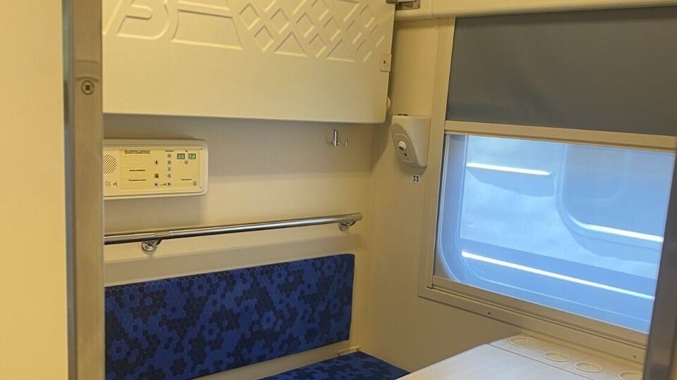 "Укрзалізниця" і КВБЗ уклали контракт на 100 нових пасажирських вагонів, повідомив Ковальов