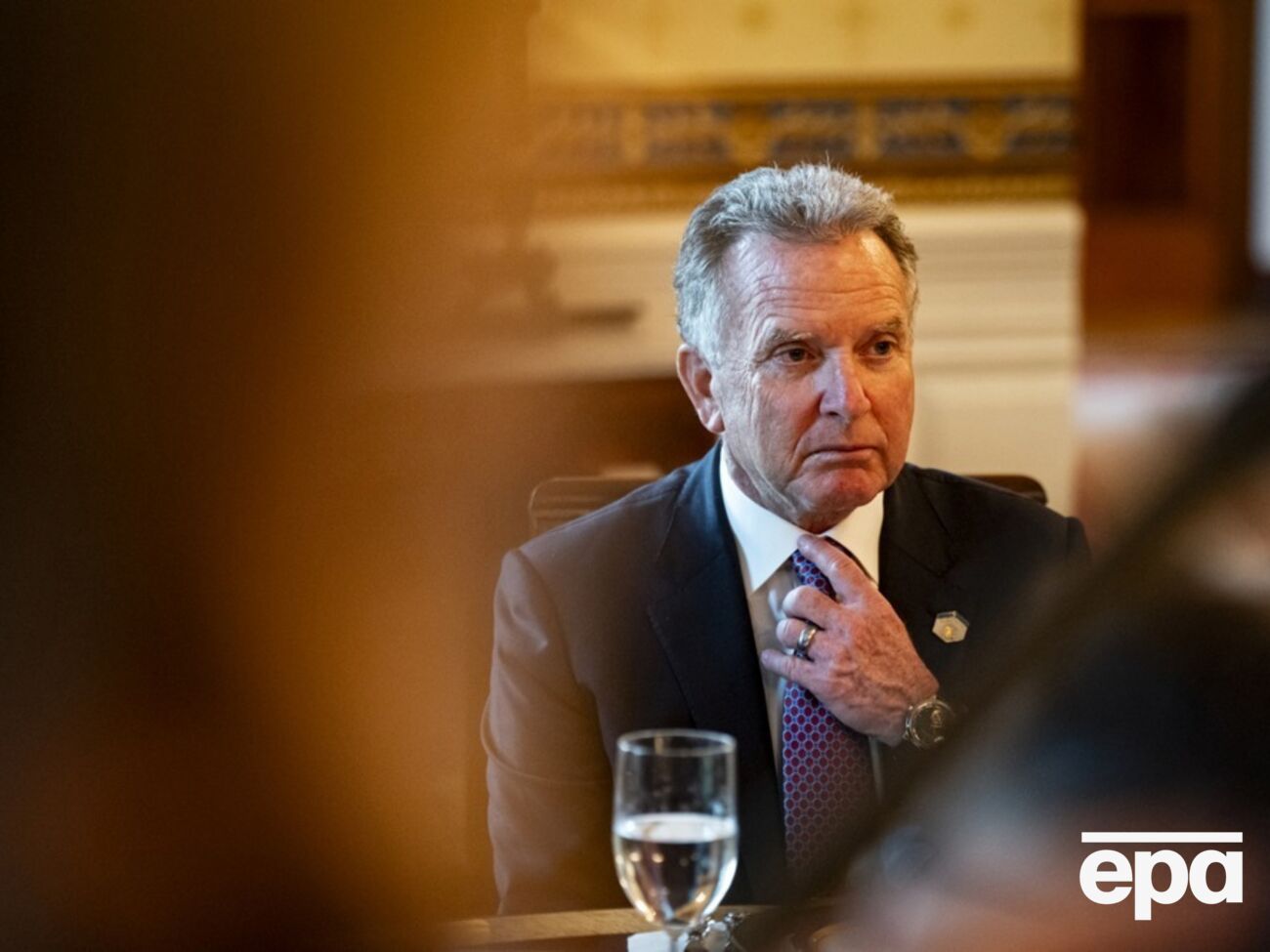 Зранку 6 серпня Віткофф побачився з Дмитрієвим