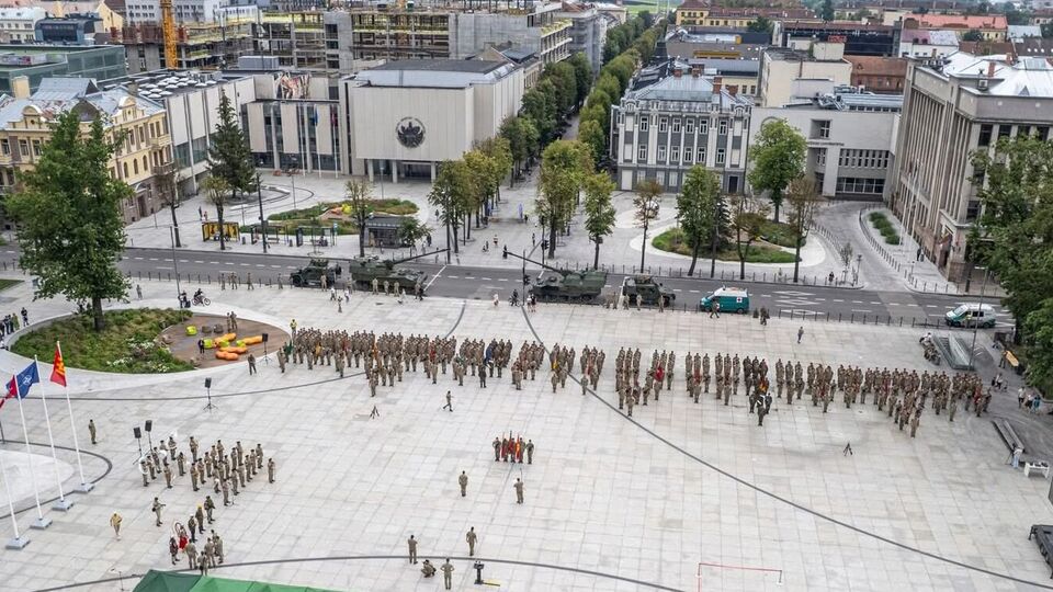 Глава МЗС Литви звернувся до генсека НАТО з проханням негайно зміцнити потенціал протиповітряної оборони країни