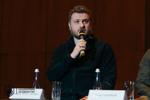 За словами Коваленка, "росіяни далі будуть намагатися затягувати час"