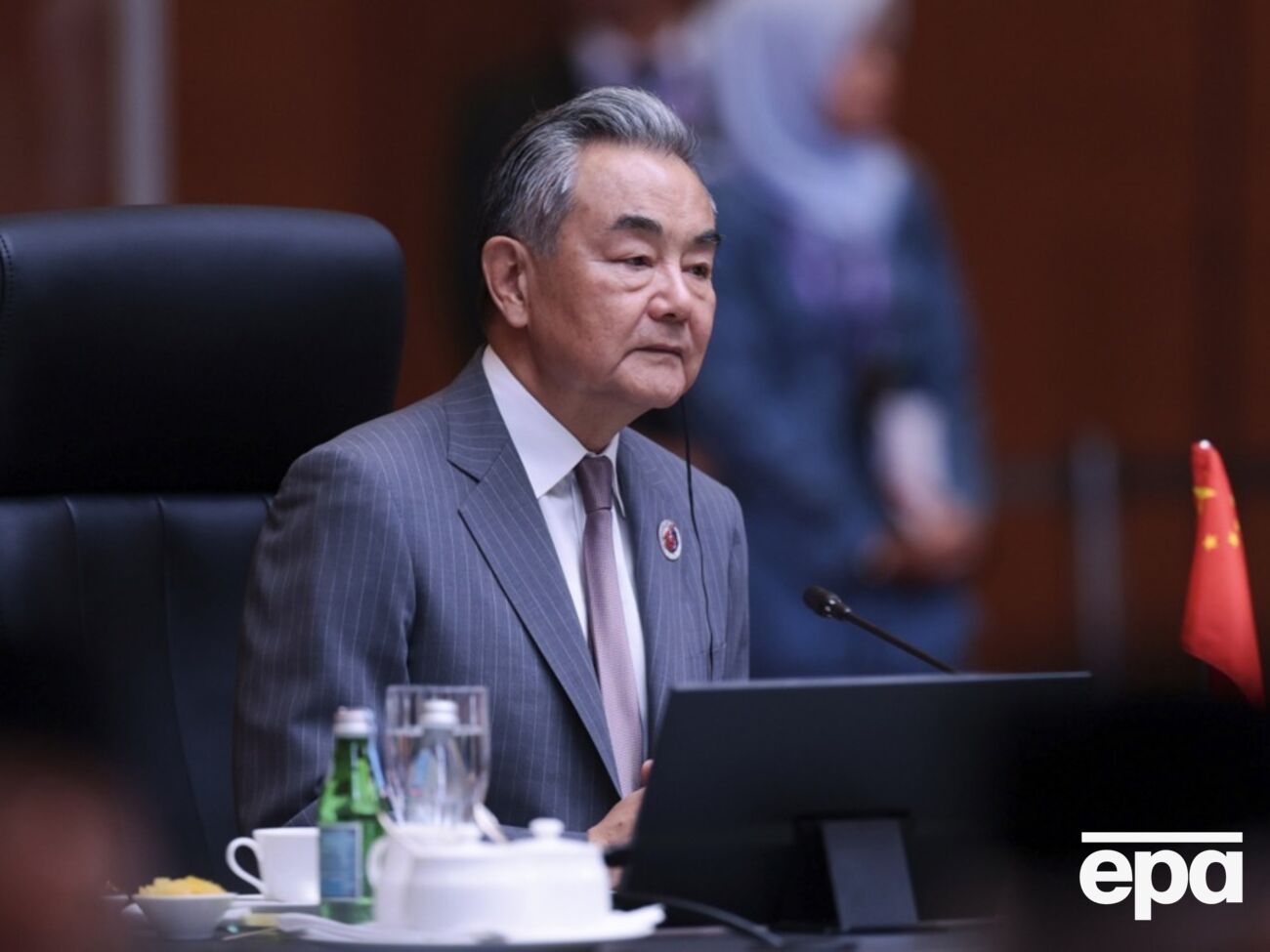 Ван І висловився щодо війни в Україні, назвавши її "кризою"