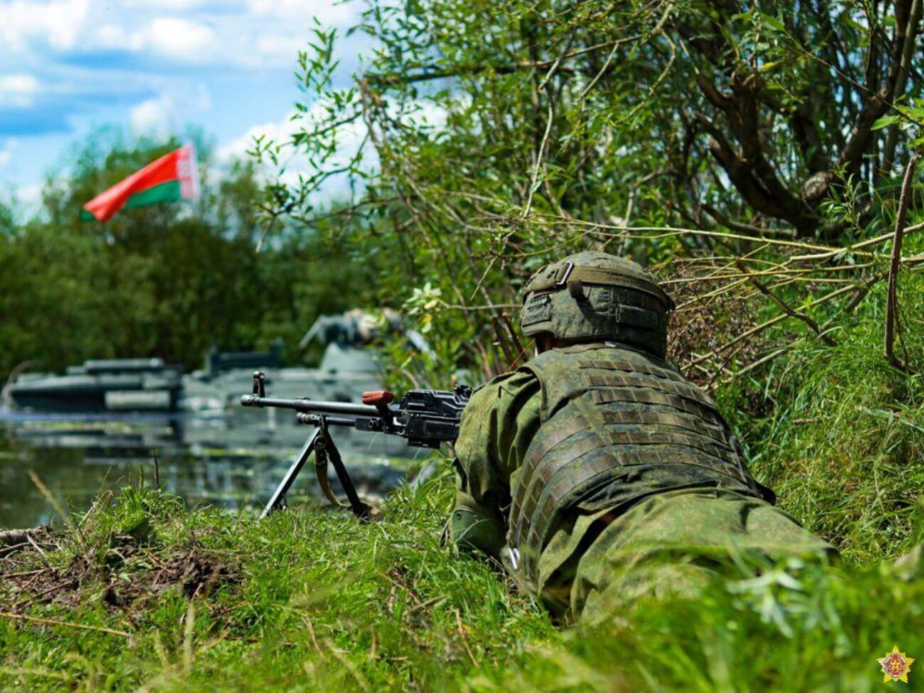 Законопроєкт, зокрема, передбачає оновлення переліку "воєнних загроз"