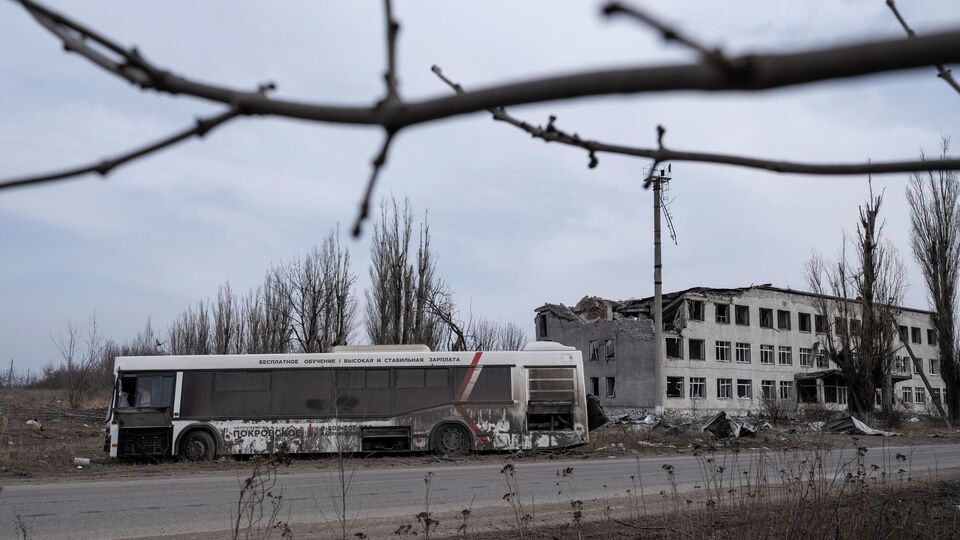 По словам Филашкина, в Покровске еще остается 1370 человек