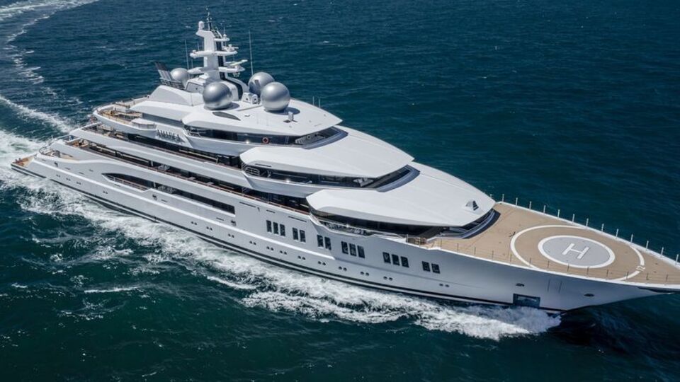 Яхту планируют продать за $325 млн