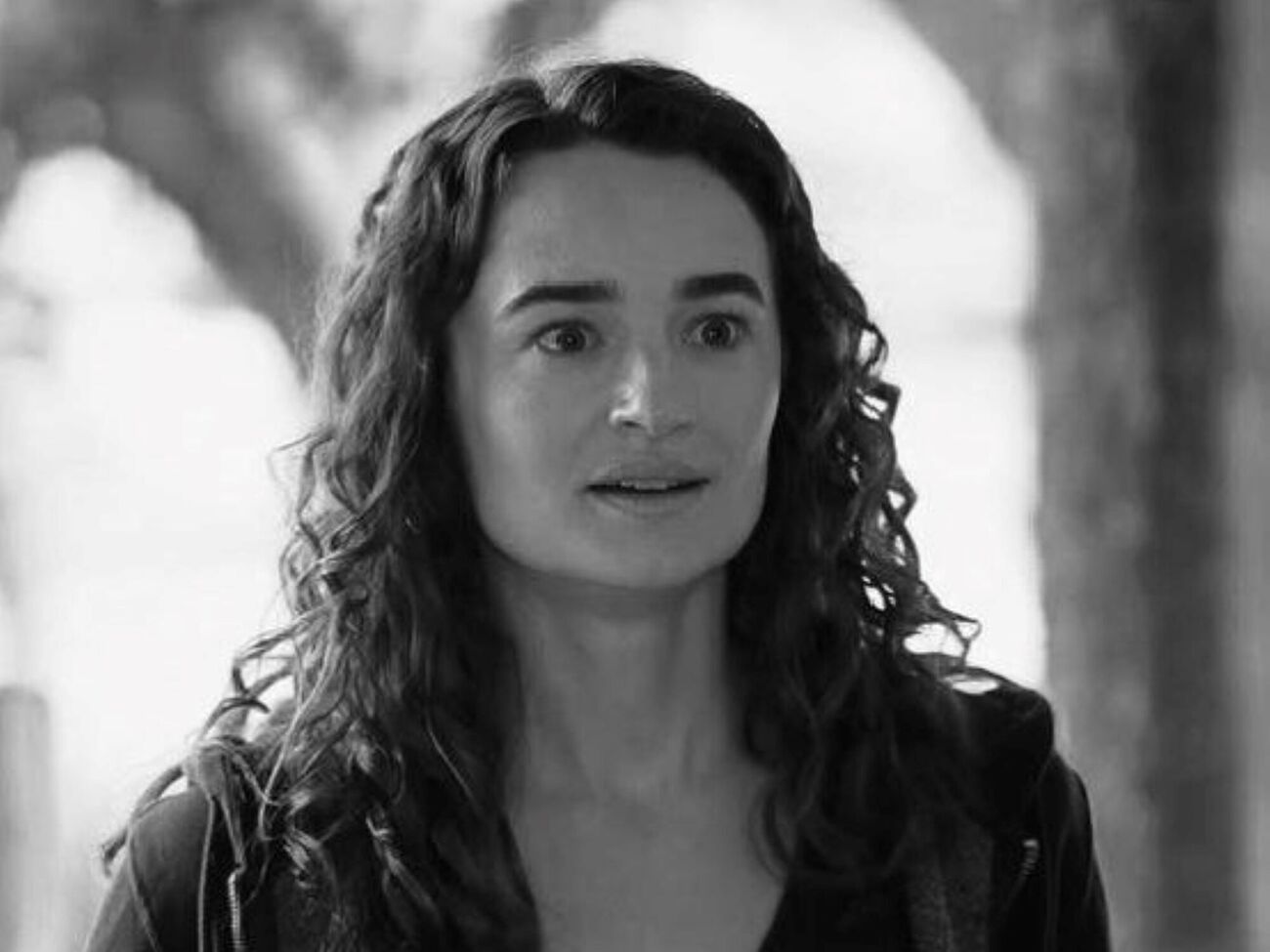 Мак також відома ролями у серіалах "9-1-1" і "Медики Чикаго"