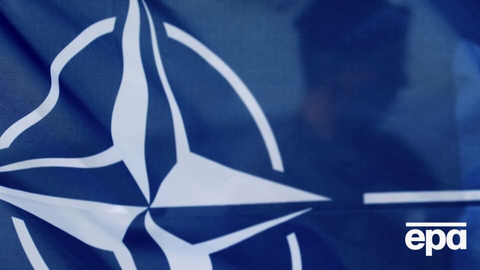 Посадовець НАТО повідомив, коли в Україну прибуде американське озброєння, й анонсував оголошення нових учасників ініціативи
