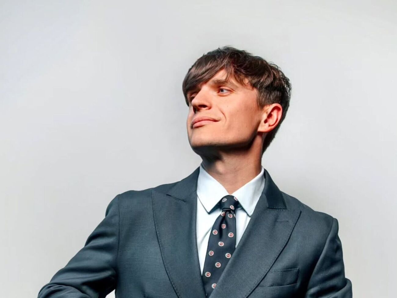 Анатолий Анатолич: Просто тупой перелом двух пальцев. Гипс. И пару месяцев я вне своего графика