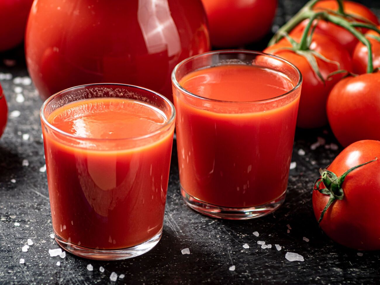 На 1 л томатного сока потребуется 1 ч. л. соли