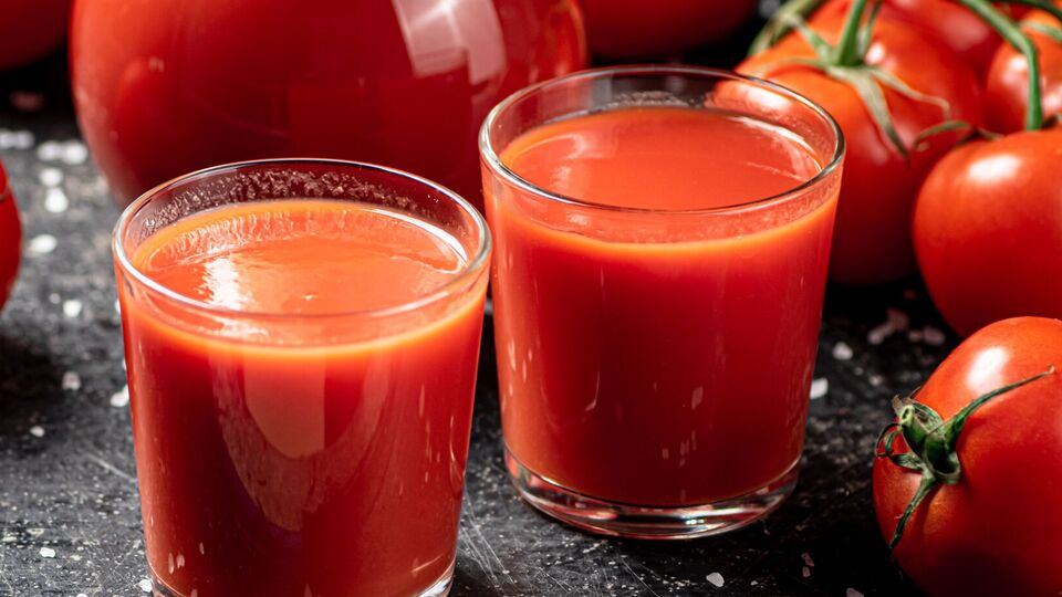 На 1 л томатного соку знадобиться 1 ч. л. солі