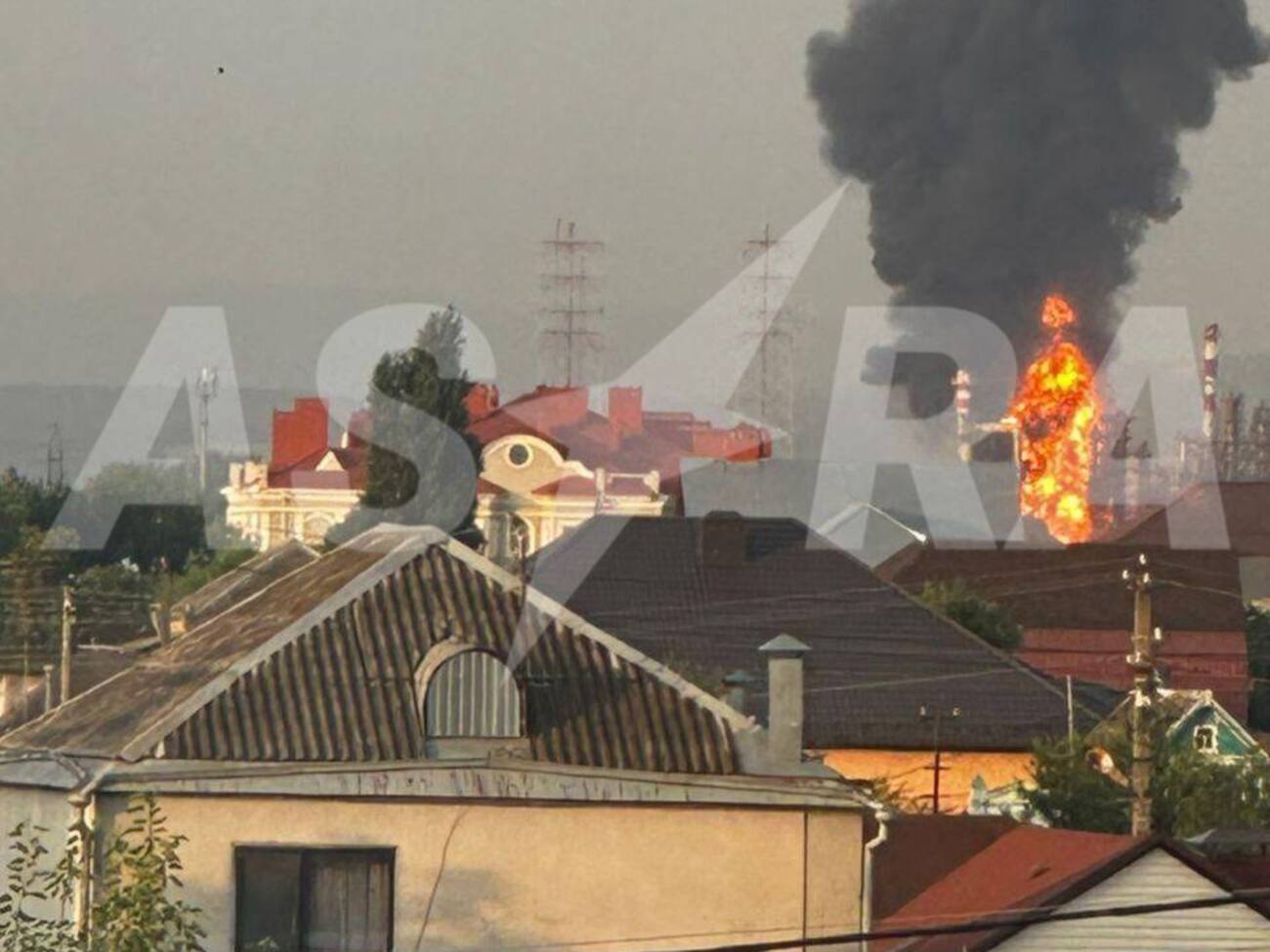 Местные власти подтвердили пожар на Афипском НПЗ после атаки БПЛА