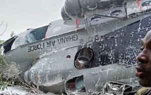 На борту разбившегося вертолета было восемь человек, все погибли