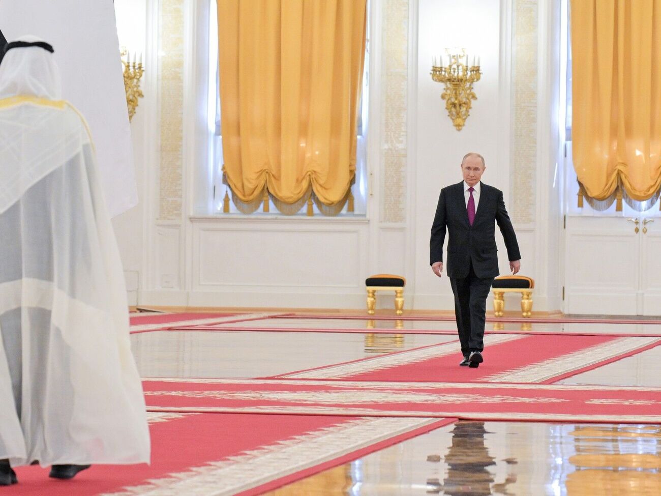 Путін вважає, що в нього "багато друзів", які можуть організувати його зустріч із Трампом