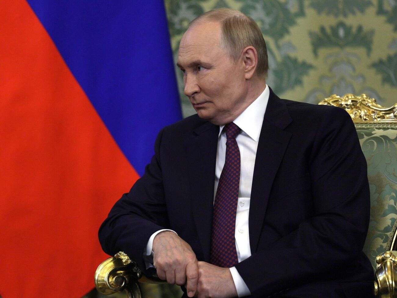 В Кремле неоднократно заявляли, что для переговоров Путина с Зеленским необходимо подготовиться