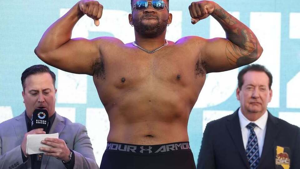 Міллер переконаний, що може здобути перемогу над Усиком