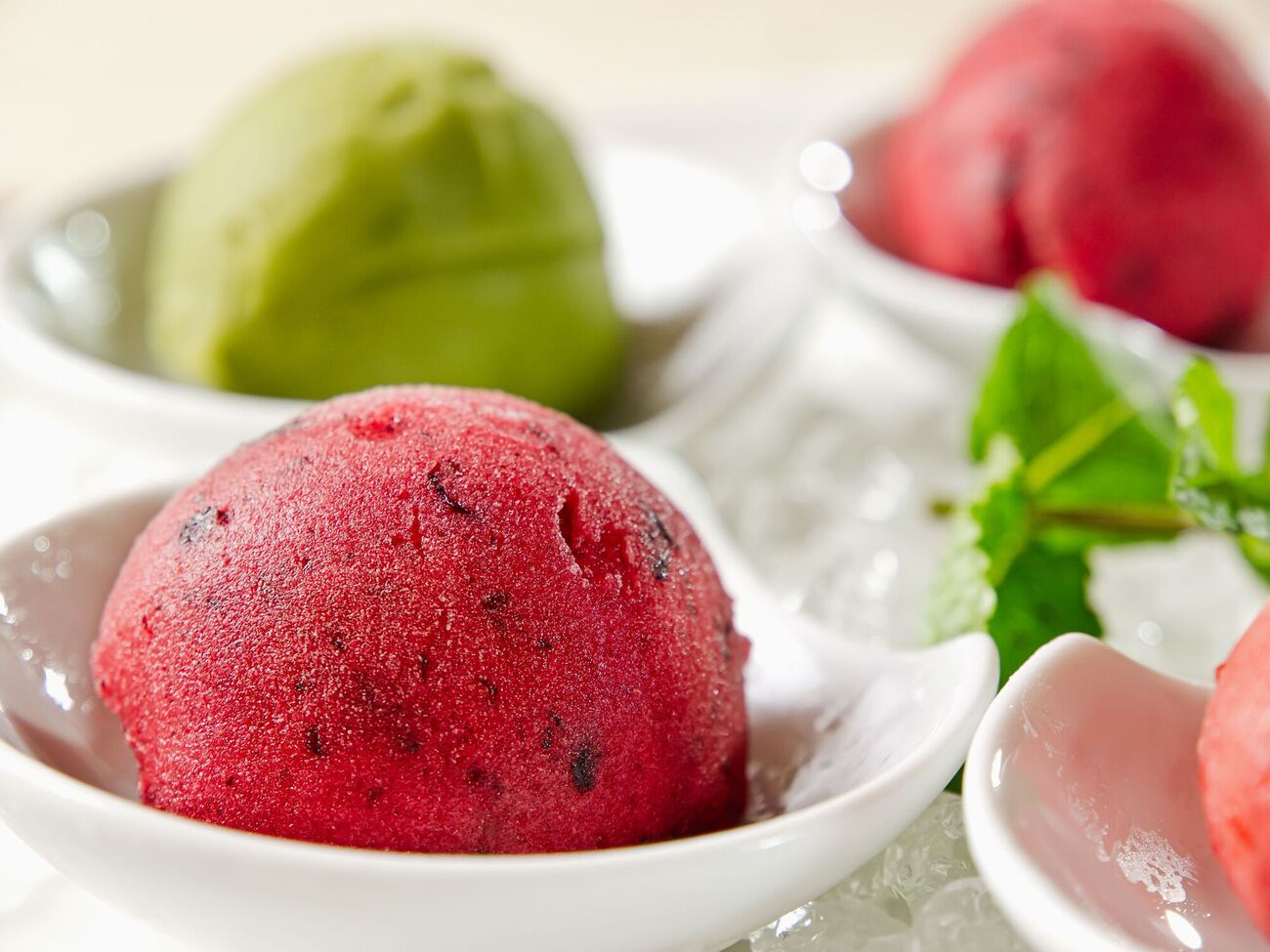 Сорбет должен застывать два часа