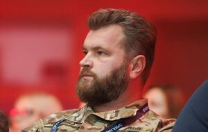 "А мой в "Азове" – это не об уклонистах и не об унижении, как некоторым показалось