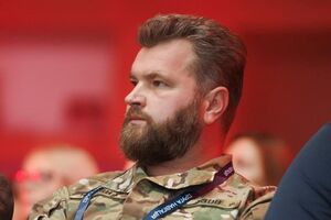 "А мой в "Азове" – это не об уклонистах и не об унижении, как некоторым показалось