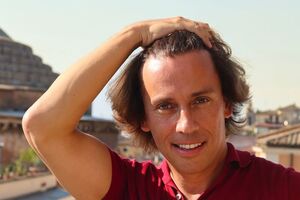 По словам Галкина, когда он ехал по главной дороге на велосипеде, ему не уступил дорогу автомобиль, который выехал со второстепенной