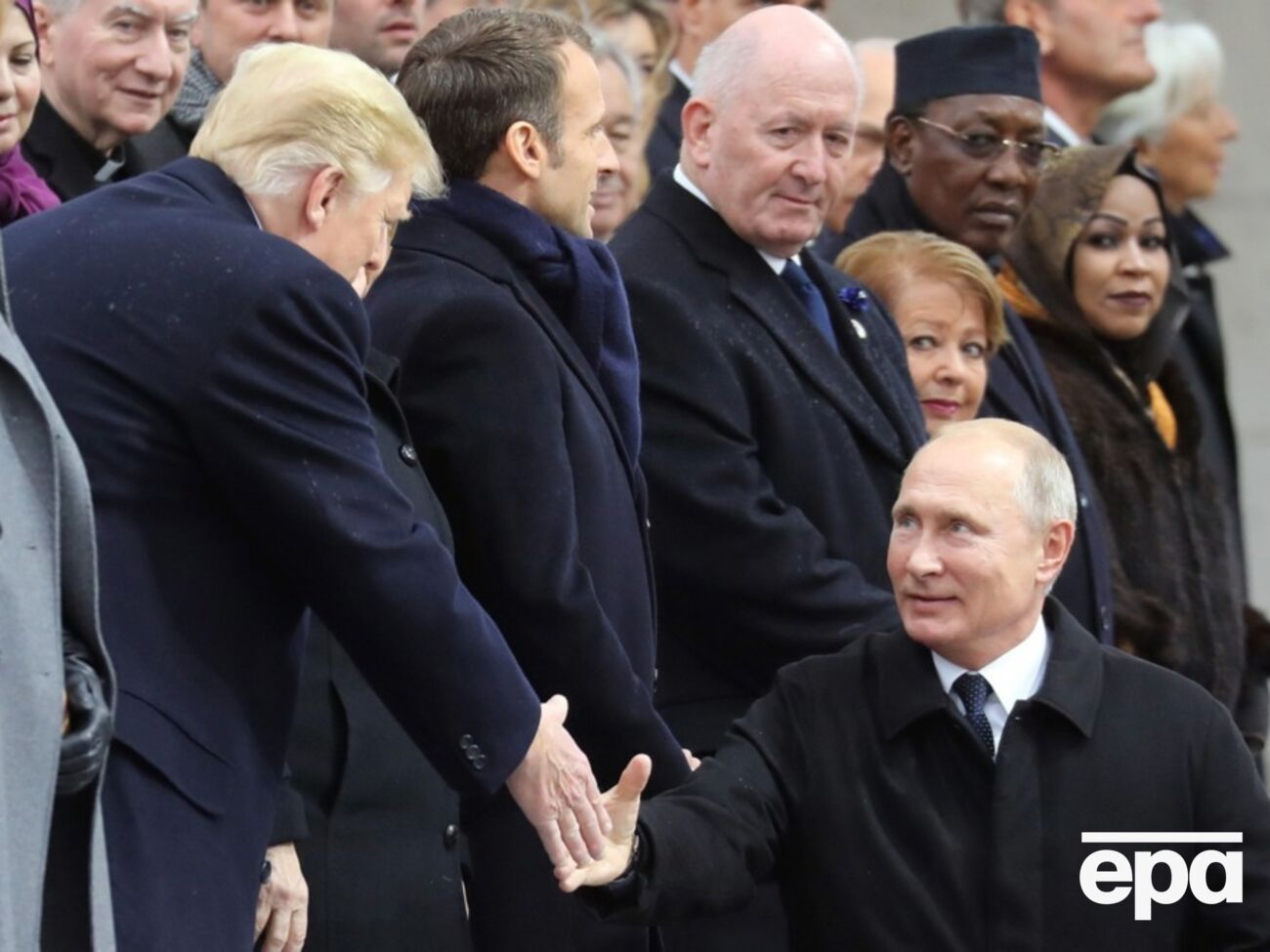 Пока точно неизвестно, где встретятся Трамп и Путин (на фото они во Франции, 2018 год)