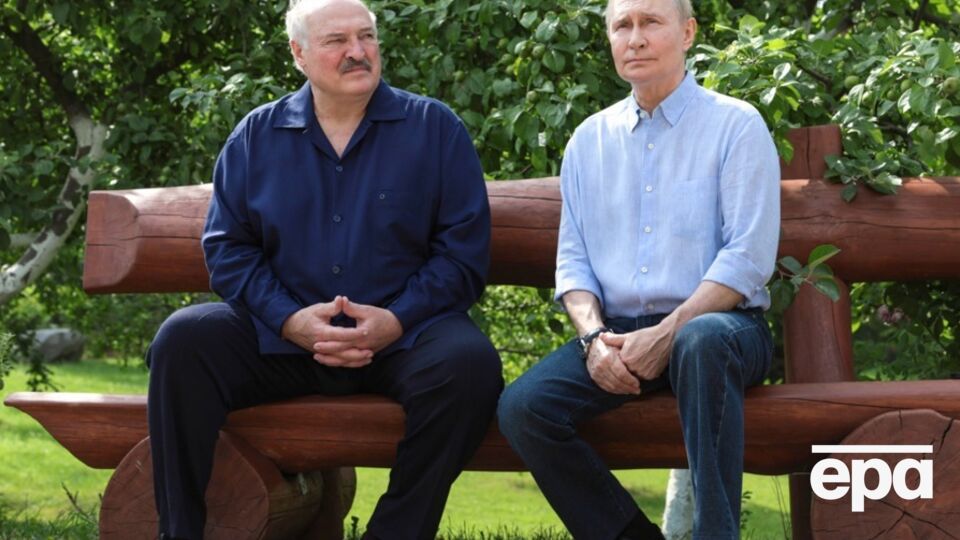 Самопровозглашенный президент Беларуси уверяет, что Путин, как и российское общество, якобы хочет мира