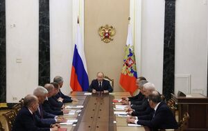 Сегодня Путин тоже собрал Совбез