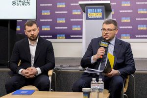 По словам Кривоноса (на фото справа), СБУ не дала разрешение на публикацию материалов